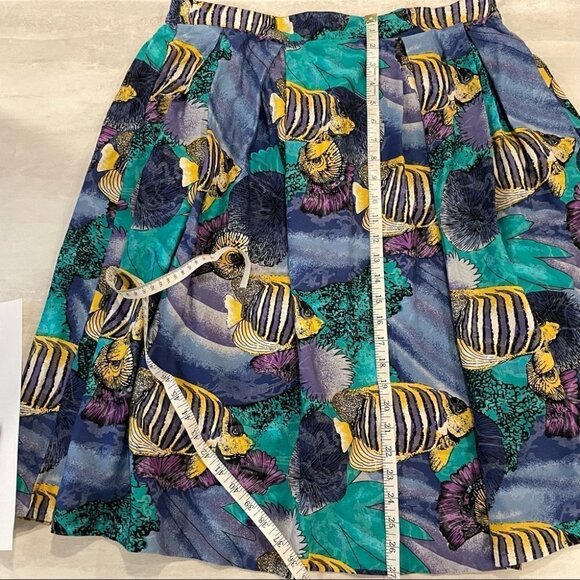 𝅺Vintage Novelty Fish Skirt Sz L Blue Yellow Teacher Fun Theme Ocean Liz Moody - Picture 8 of 8